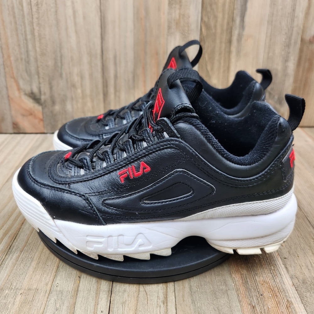 Womens Fila Disrupter size 7 Black Leather Athletic Fashion Sneakers Shoes